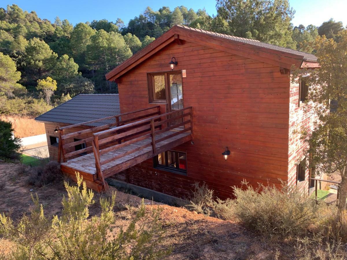 הוילה טריו Casa De Madera En Alto Tajo מראה חיצוני תמונה