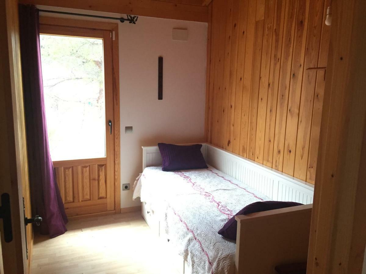 הוילה טריו Casa De Madera En Alto Tajo מראה חיצוני תמונה